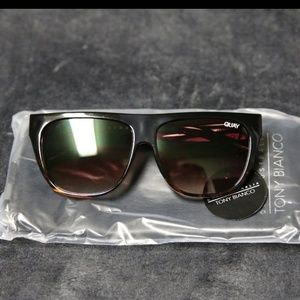 Quay drama by day sunglasses